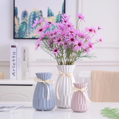 Ceramic vase ware Simple modern white pink blue origami ceramic vase ware European living room hydroponic flower arrangement flower vase