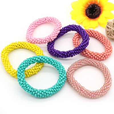 The new product is European and American hand-crocheted bracelet, Korean simplified rice bead elastic bracelet, bracelet and female wholesale