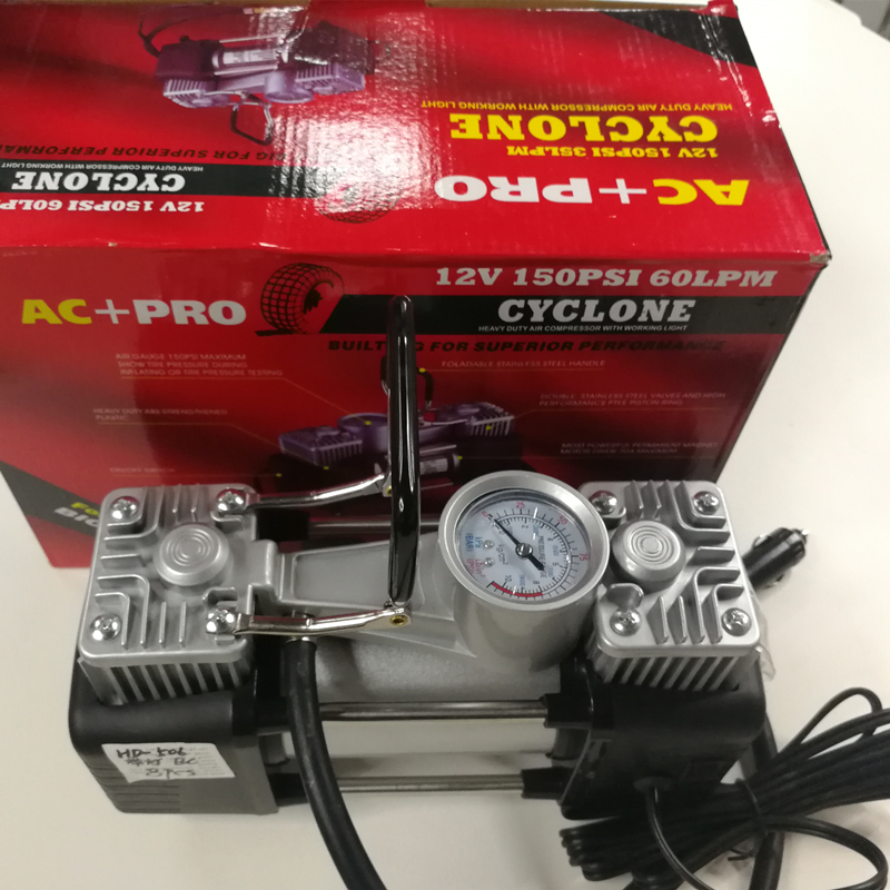 12V汽车车载充气泵 双缸便携式数显指针电动车用轮胎打气泵打气筒