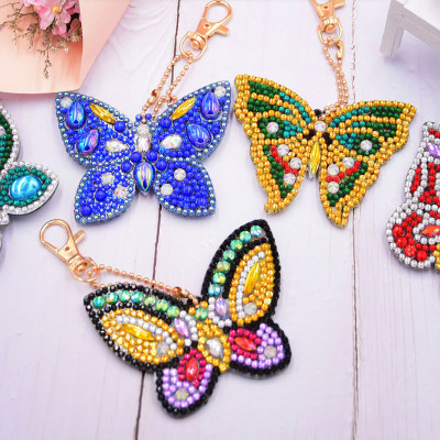 New Christmas Key chain DIY Diamond Shaped Cartoon Holiday Pendant Eight sets of Butterflies