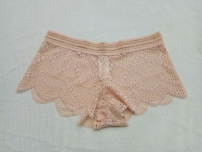 Underwear.9318 Magic Pink sexy fashion buttock lace flat Angle women's brief mesh yarn sexy attraction lady's panty