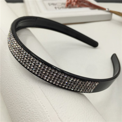 Black Plastic 5 Rows Stick-on Crystals Headband Simple Toothed Diamond-Embedded Fashion Wide Head Buckle Jewelry Wholesale