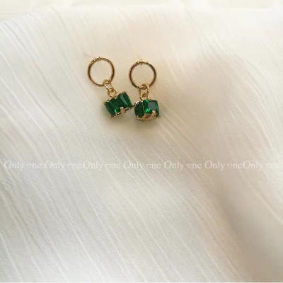 Emerald Square Gemstone Earrings High Sense Mild Luxury Retro Earrings Elegant Simple All-Match Korean Earrings