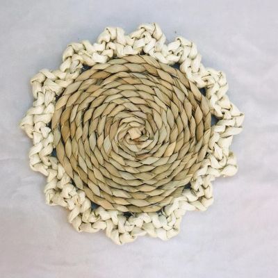 Manufacturer direct selling corn husk meal pad round meal pad mate pad lace shape meal pad