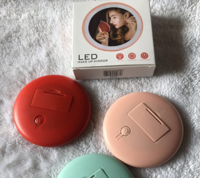 Hot style mini portable makeup mirror make-up mirror macaron color is cute and small night light