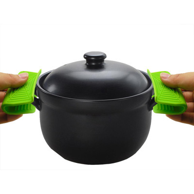 Heat resistant silicone gloves clip heat resistant silicone earmuff casserole casserole cast iron wok hand guard clip