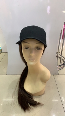 Simple and easy baseball cap with straight hair