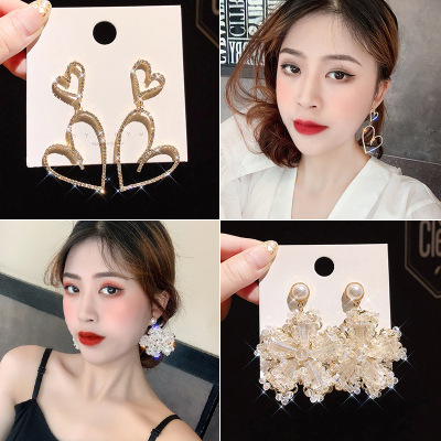 The Thin face metal personality pendant female network red temperament long new style of the 2019 hot style