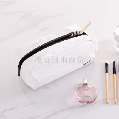 Travel toiletry bag portable expanded capacity dupont paper storage bag for men and women simple cosmetic bag