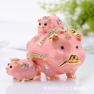 Jewelry Box Metal Ornaments Crafts Home Decoration Painted Jewelry Box Alloy Jewelry Box Wholesale Various Types