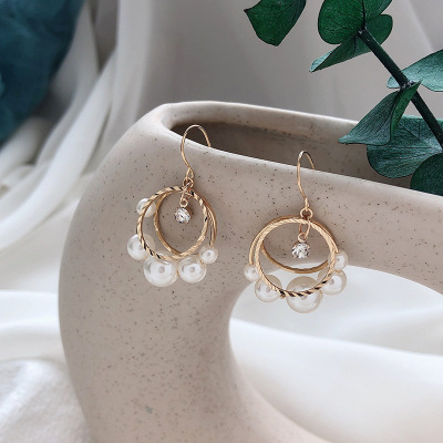 [Factory Direct Sales] 2019 New Fashion Pearl Earrings Women's High-End French Non-Mainstream Summer Fresh and Versatile