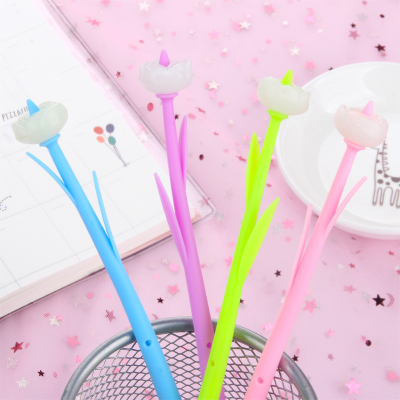 Japanese and Korean Creative New Internet Celebrity Color-Changing Flowers Candy Small Flower Gel Pen Soft Glue Signature Pen for Students Simple Creative