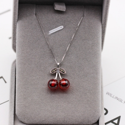 S925 pure silver plated platinum garnet cherry necklace simple and versatile fashion valentine's day gift Japanese and Korean accessories