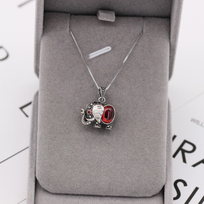 S925 pure silver retro Thai silver garnet elephant necklace simple and versatile fashion valentine's day gift popular in Japan and South Korea