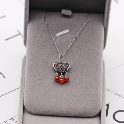 S925 platinum garnet vintage Thai silver lock necklace simple and versatile fashion valentine's day gift accessories from Japan and South Korea