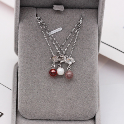 S925 pure silver plated platinum garnet strawberry crystal maple leaf necklace simple and grace valentine's day gift from Korea and Japan