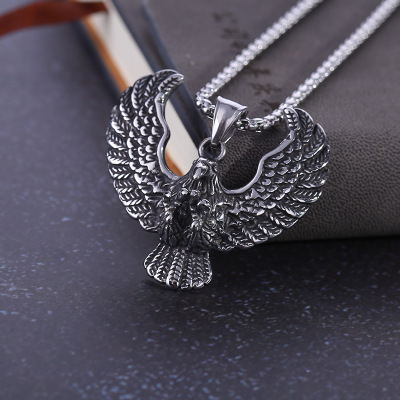 Hip hop men in Europe and America stainless steel roc eagle pendant necklace birthday gifts wholesale