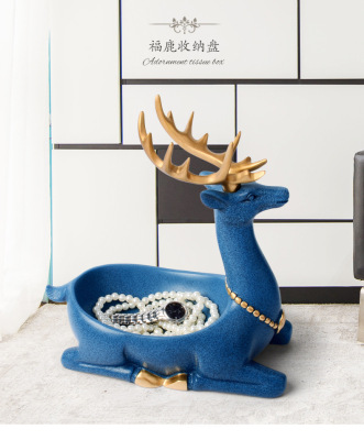 Zhaocai deer creative European -style douyin household TV sitting room decoration to place an American porch station lacquer deer