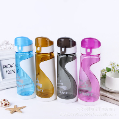 Factory direct selling wholesale sports drop resistant double-layer leakproof cup food grade plastic space cup spot supply