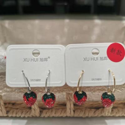 New hot - selling strawberry full diamond earrings Japan and South Korea pure and fresh simple style woman