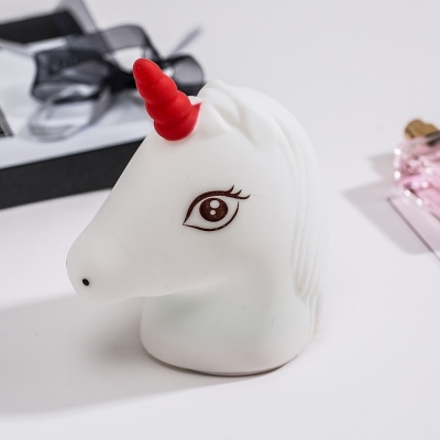 Amazon Hot Birthday Gift Unicorn Silicone Night Lamp Night Light Sleep Cat Adorable Rabbit Night Light Variety