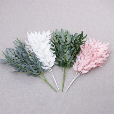The new simulation of The green plant bunches of bamboo wedding props flowers with leaves with grass willow wedding scene decoration