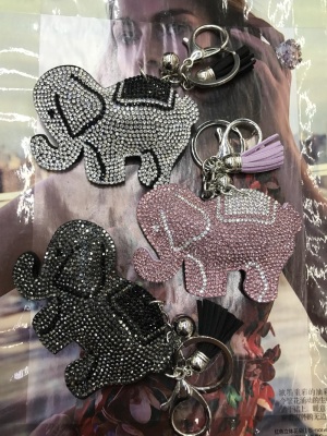 Diamond key chain pattern spot