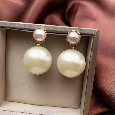 Elegant Lady Large Pearl Earrings 2020 New Tide South Korea Graceful Online Influencer Cool Versatile Earrings Female