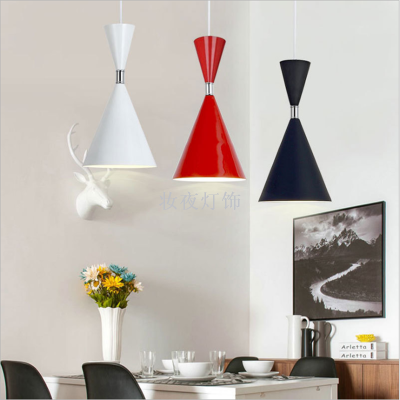 Nordic modern contracted creative art personality bedroom porch cafe bar restaurant lamp restaurant chandelier three