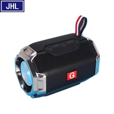G27 wireless bluetooth stereo portable portable speaker heavy bass outdoor sports plug USB playing music.