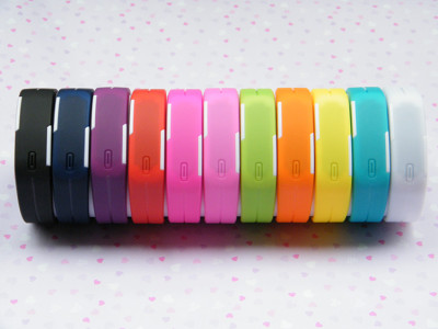 Plastic Watchband Magnetic Buckle Self-Removable Red Light Led Bracelet Watch