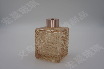 Manufacturer direct selling wire mouth plating water cube glass aromatherapy bottle glass decoration