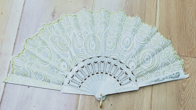 Wing chun dance folding fan craft fan with white plastic fan bone and golden pink cloth