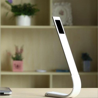 Eye-protection learn gift metal desk lamp folding creative touch dimming office living room bedroom lamp lamp