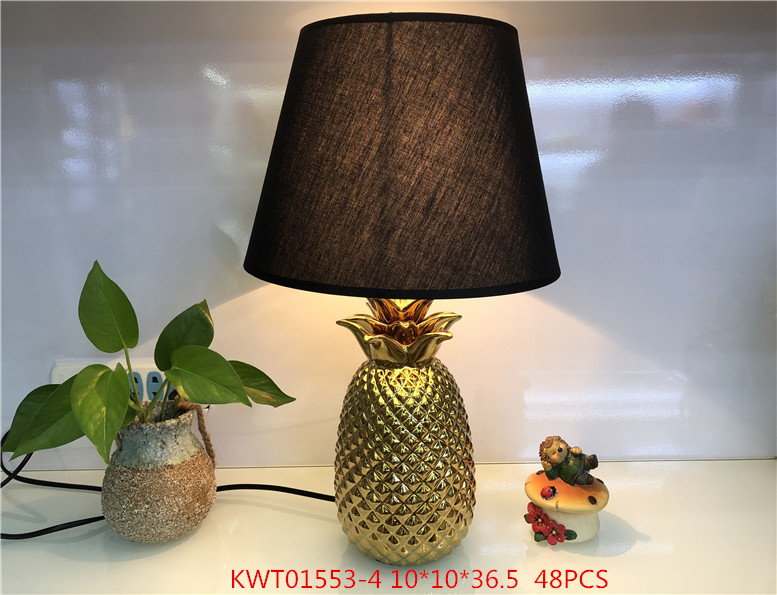Table Lamp Ceramic Table Lamp Modern Home Pineapple Craft Table Lamp Bedside lamp Eye-protection lamp