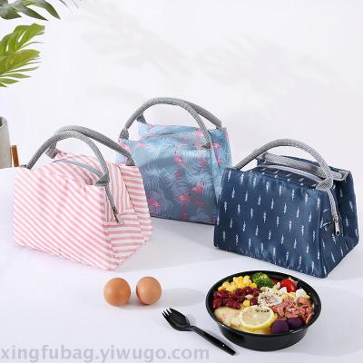 Small fresh bento box bag manufacturer direct sale of a cold insulation bag for hair protection