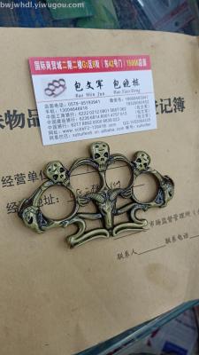 Wholesale and retail high-end outdoor martial arts supplies ghost head four finger fist buckle, refers to the tiger,