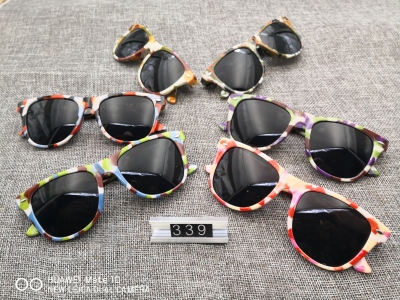 Children 'S Glasses. Kid's Eyewear Kids Sunglasses Cute Cartoon Factory Direct Sales