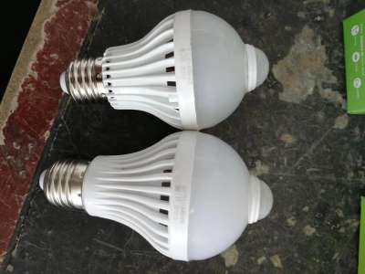 LED sound-light controlled bulb 5W, 7W induction bulb E27   stock