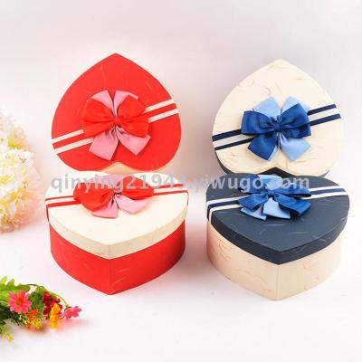 Gift box  Special paper three-piece set, heart-shaped gift box