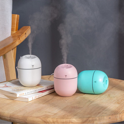 Nordic Simple Hot Selling J01 Humidifier USB Moisturizing Vehicle-Mounted Home Use Silent Bedroom Sprayer Office Dry-Proof