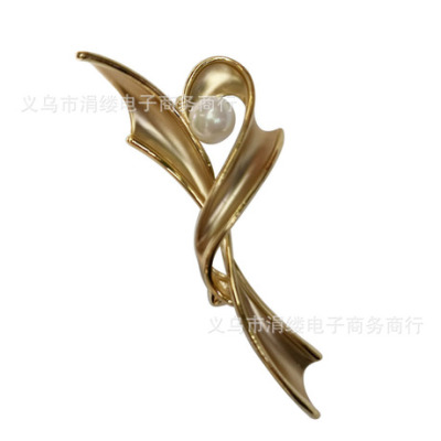 Fashion Elegant Frosted Matte Gold Two-Color Pearl Leaf Brooch Pin Businese Suit Accessories Corsage Factory Wholesale