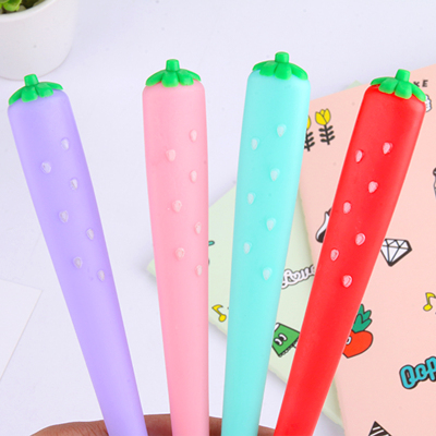 Factory Direct Sales Creative New Cute Cartoon Creative Students with Strawberry Black Gel Pen