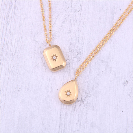 巴黎Coroil Mente 亚光金色水滴方块硬币纽扣项链 钛钢电镀真金