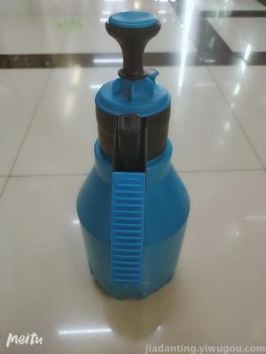 Watering pot disinfection watering pot gardening spraying kettle pneumatic sprayer 3L spray bottle manufacturers direct