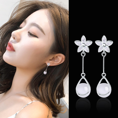 Manhuini Fashion Jewelry Earrings Flower Temperament Korean Tassel Long Pendant Stud Earrings Female Personality Simple Sterling Silver