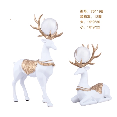 Resin Crafts European Pattern Crystal Ball Couple Pair Deer Decoration Creative Living Room TV Cabinet Decorations