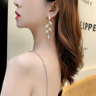 Key-2 Luxury high grade water drill earring woman 2020 new fashion 925 silver needle temperament web celebrity long style pendant exaggerated earring