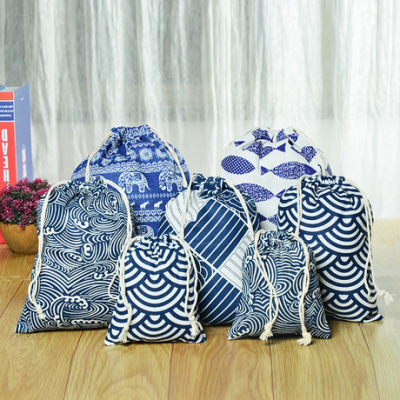 Lovely printed cotton and linen drawstring bundle pocket cloth bag blue and white decorated bag travel bag