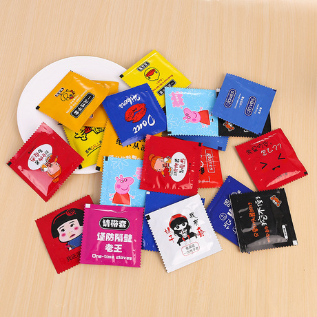 批发一次性独立小包装创意高档餐饮加厚透明手套印花个性手套